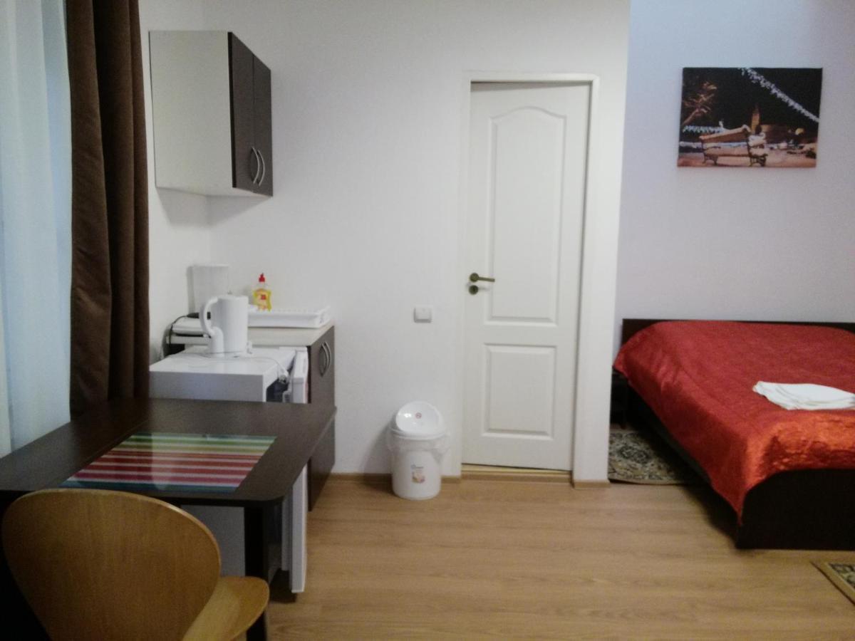 Ferdinand Apartments Medias Ngoại thất bức ảnh