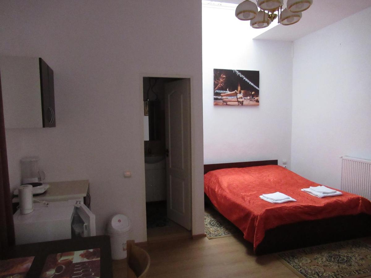 Ferdinand Apartments Medias Ngoại thất bức ảnh